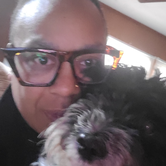 Meet your Posher, Tammora - Picture 2 of 4